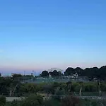 Aether Terra Rooms פליראקי