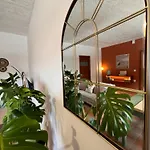 Aether Terra Rooms Φαληράκι